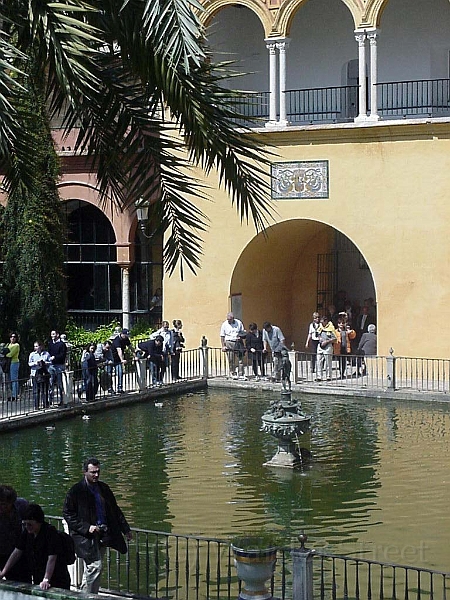 Alcazar De Sevilla 2.jpg